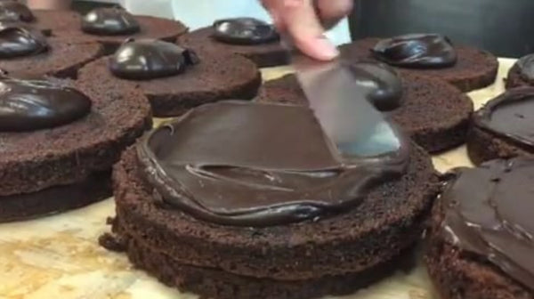 Bittersweet Chocolate Frosting - Noe Valley Bakery