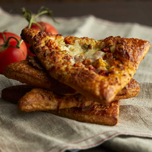 Tomato Pizza Croissant